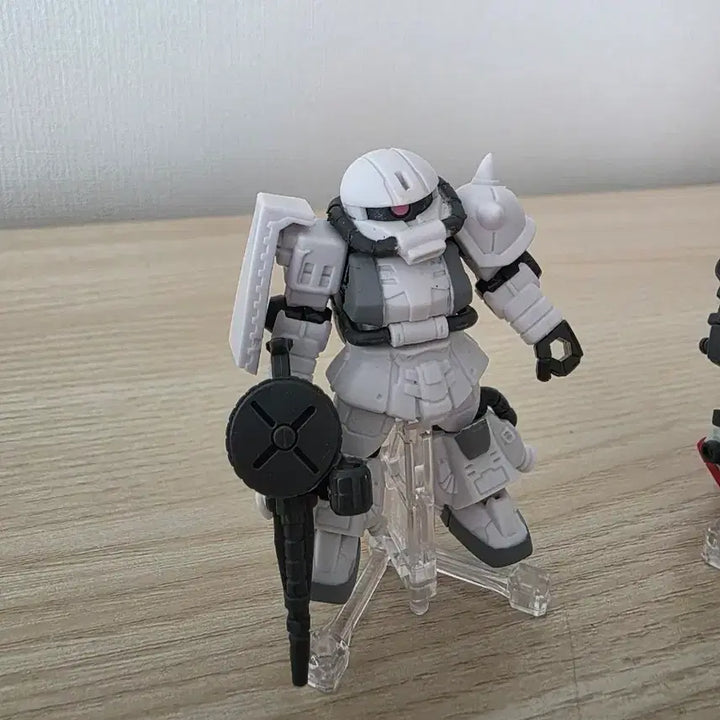 [BUNJANG] Shin Matsunaga Custom Zaku II Zaku Gundam Figure / 신 마츠나가 전용 자쿠2 자쿠피규어 자쿠건담