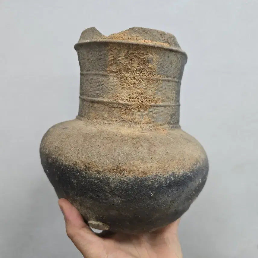 [BUNJANG] Authentic Three Kingdoms Period Earthenware Jar Antique / 진품 삼국시대 토기 장경호 골동품