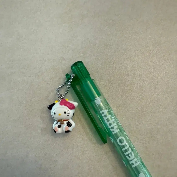 [BUNJANG] Vintage Kitty Strap Cow Kitty Mechanical Pencil / 고전 키티스트랩 젖소키티 샤프