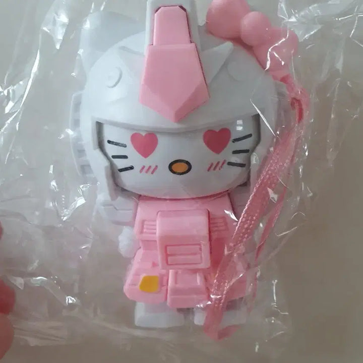[SOLD OUT] 헬로키티 건담 콜라보 피규어 새상품