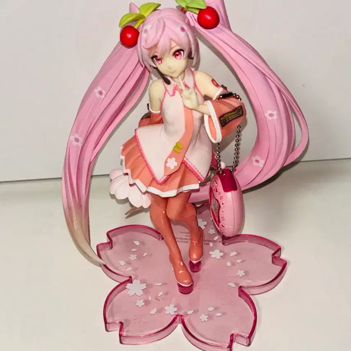 [BUNJANG] Sakura Miku Figure with Kamagochi Keychain / 사쿠라미쿠 피규어