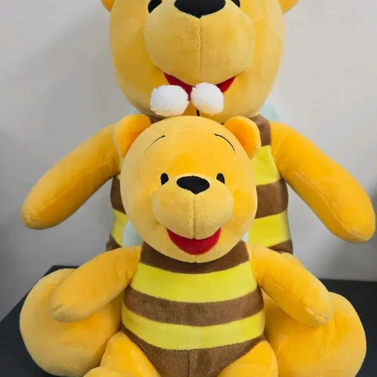 [BUNJANG] Winnie the Pooh Honey Bee Costume Large/Medium Plush Set / 곰돌이푸 꿀벌 코스튬 대형,중형 2종