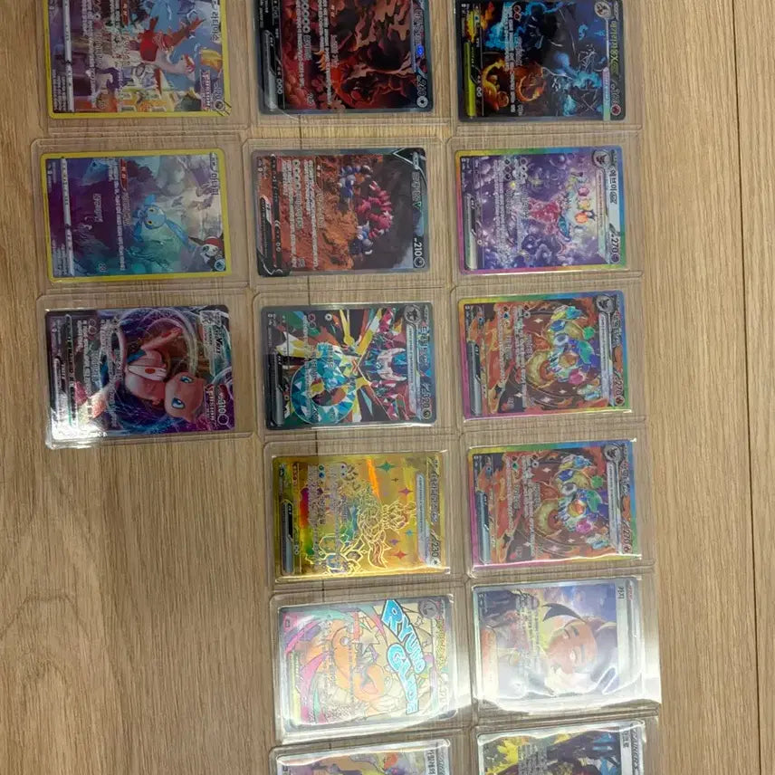 [BUNJANG] Charizard &amp; More Pokémon Cards Bundle / 마지막 가격 진짜 싸게 팝니다.Sar 리자몽 등 나와 있는 모