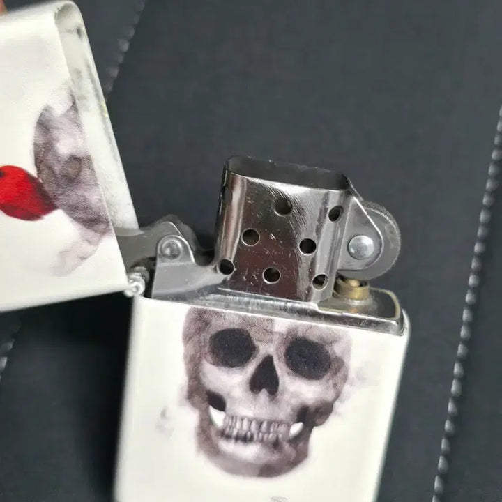 [BUNJANG] Zippo Lighter Skull Bird Design / 지포 라이터