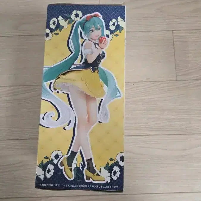 [BUNJANG] Hatsune Miku Wonderland Snow White Figure (Sealed) / 미개봉 하츠네 미쿠 원더랜드 백설공주 피규어