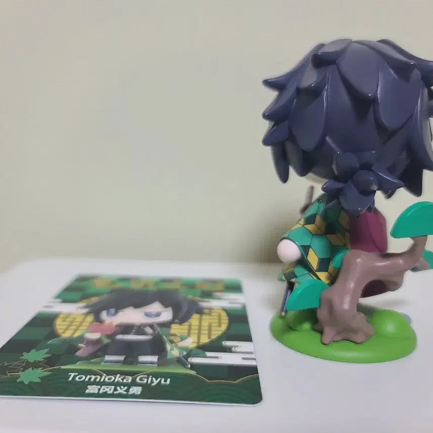 [BUNJANG] Pop Mart Demon Slayer Giyu Figure / 정품 팝마트 귀멸의칼날 기유 피규어 팝니다.