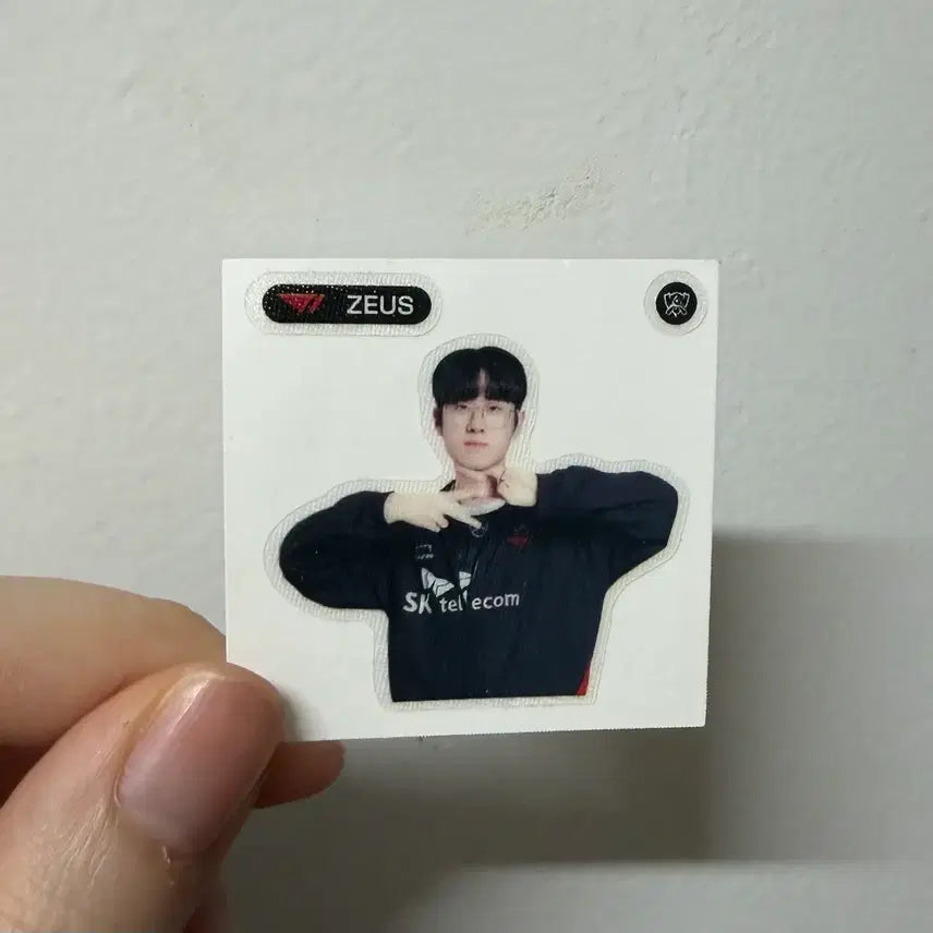 [BUNJANG] T1 Zeus ZEUS 2023 Worlds Photocard / T1 제우스 ZEUS 띠부씰