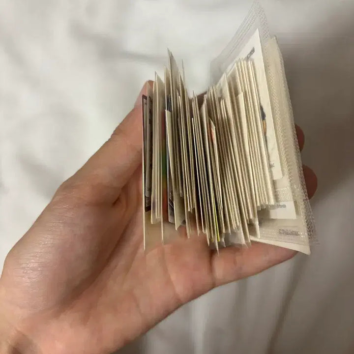 [BUNJANG] Pokemon Bread Stickers Bundle / 포켓몬 빵 띠부씰 대량 리락쿠마 짱구 띠부씰