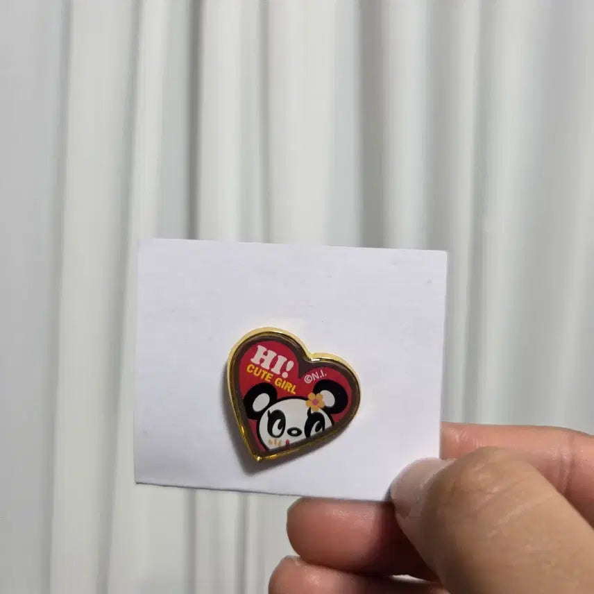 [BUNJANG] Vintage Toy Figure Heart Panda Nino Badge / 빈티지 토이 인형 고전 만화 피규어 캐릭터 굿즈 하트 팬더 니노 뺏지