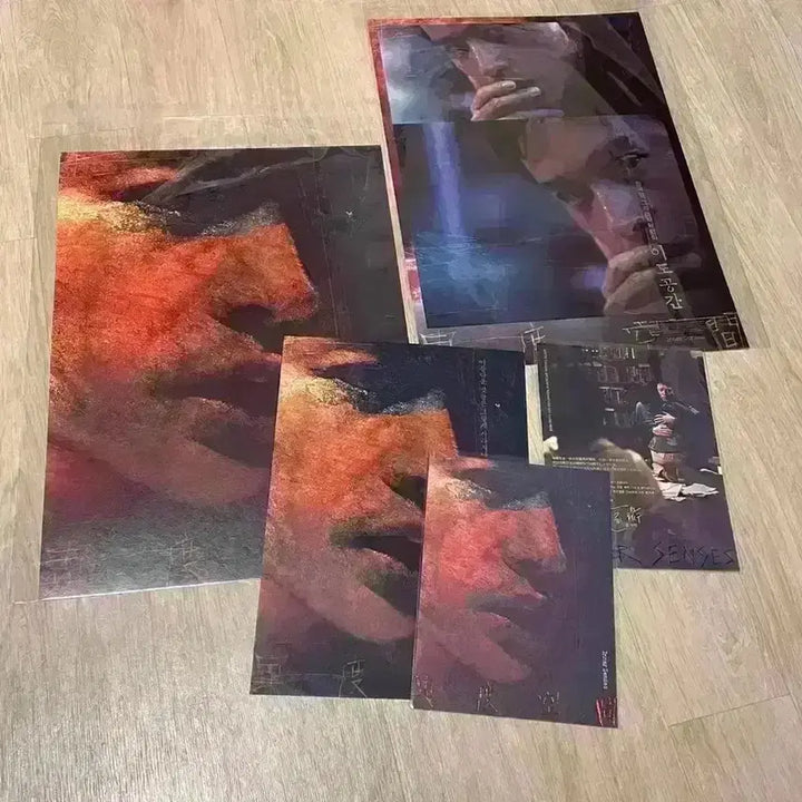 [BUNJANG] Leslie Cheung Golden Bell Badge, Art Card, Original Ticket, Movie Postcard Set / 장국영 뱃지 이도공간 골든벨 패왕별희 아트카드 오리지널티켓 영화엽서포스터