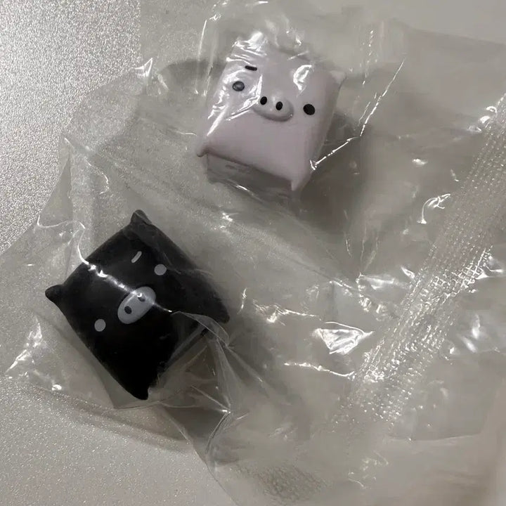 [BUNJANG] San-X Monokuro Boo Piggy All Stars Figure Ver. 3 / 산엑스 모노쿠로부 돼지 올스타즈 피규어 버전 3