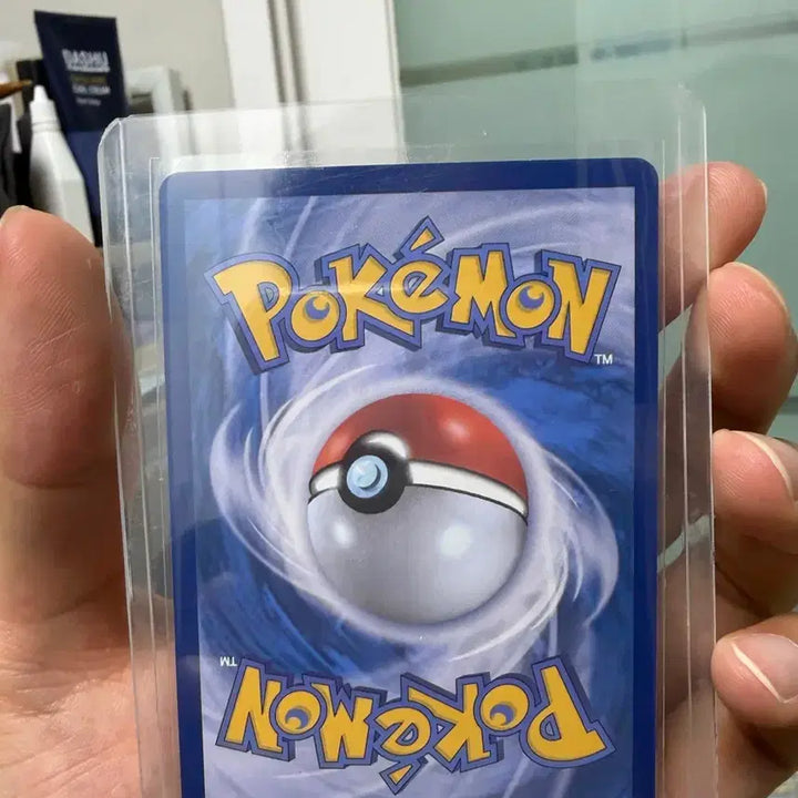[BUNJANG] Pokemon TCG Pikachu P Scarlet &amp; Violet Promo Card / 포켓몬 TCG 피카츄 P 스칼렛&amp;바이올렛 프로모 카드
