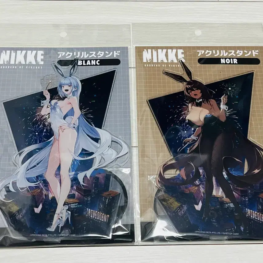 [BUNJANG] Niki Blanc &amp; Noir 1 Million Follower Anniversary Acrylic Stand / 니케 블랑&amp;누아르 팔로워 100만 기념 아크릴스탠드 판매합니다.