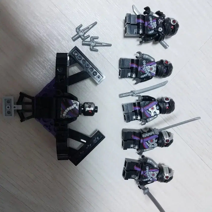 [BUNJANG] LEGO Ninjago Crypton Nindroids Army Figures Bundle Set / 레고 닌자고 크립토 닌드로이드 군대 피규어 일괄