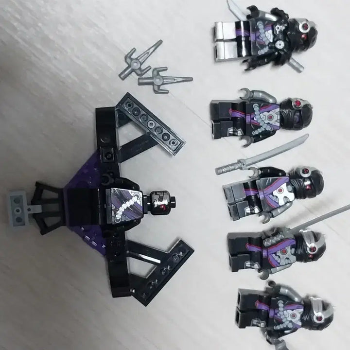 [BUNJANG] LEGO Ninjago Crypton Nindroids Army Figures Bundle Set / 레고 닌자고 크립토 닌드로이드 군대 피규어 일괄
