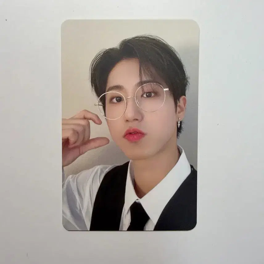 [BUNJANG] Stray Kids Nacific Han Jisung Unsealed Matte Double-Sided Hanji Photocard / 스트레이키즈 네시픽 17차 무광 양면 한지성
