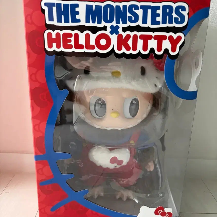[BUNJANG] Labubu Hello Kitty Collaboration Plush Doll / 새상품 라부부 헬로키티 인형