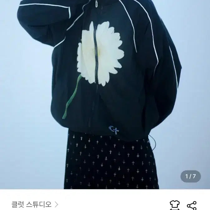 [BUNJANG] Clut Studio Gerbera &amp; Cat Windbreaker / 클럿스튜디오 윈드브레이커 바람막이 클럿스튜디오 거베라 캣 윈드브레이커
