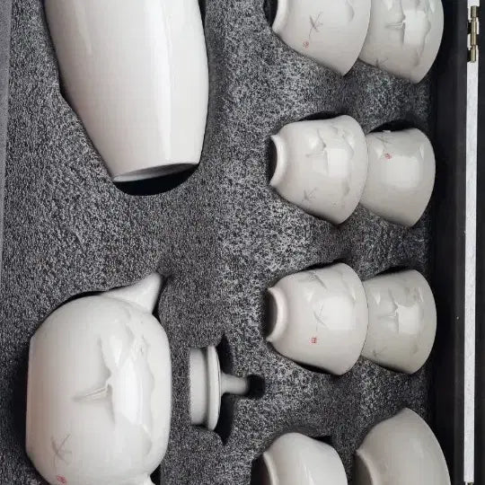 [BUNJANG] National Intangible Cultural Heritage Ceramic Tea Set / 국가지급 비물질 문화유산 블랙 선물세트