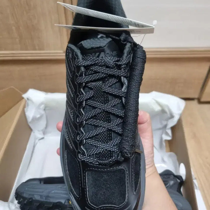 [BUNJANG] Hoka x ExSlim Mafate Speed 2 TS Black Charcoal Shoes / 호카 x 엑슬림 마파테 스피드 2 TS 블랙 차콜290사이즈 새상품