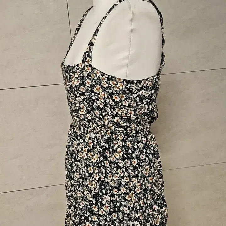 [BUNJANG] Rayon Flower Pattern String Mini Dress / (옷장정리) 레이온 플라워 패턴 끈 미니 원피스