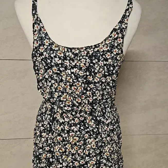 [BUNJANG] Rayon Flower Pattern String Mini Dress / (옷장정리) 레이온 플라워 패턴 끈 미니 원피스