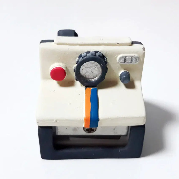 [BUNJANG] Decole 2014 Retro Polaroid Camera Pencil Sharpener / 데꼴 2014 레트로 폴라로이드 카메라 연필깎이