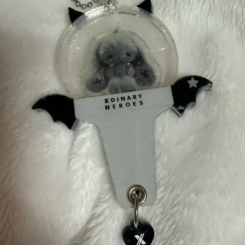 [BUNJANG] Xdinary Heroes Viewma Concert Tyonen Acrylic Keyring / 엑디즈 엑스디너리히어로즈 뷰마콘 툐낸 아크릴키링
