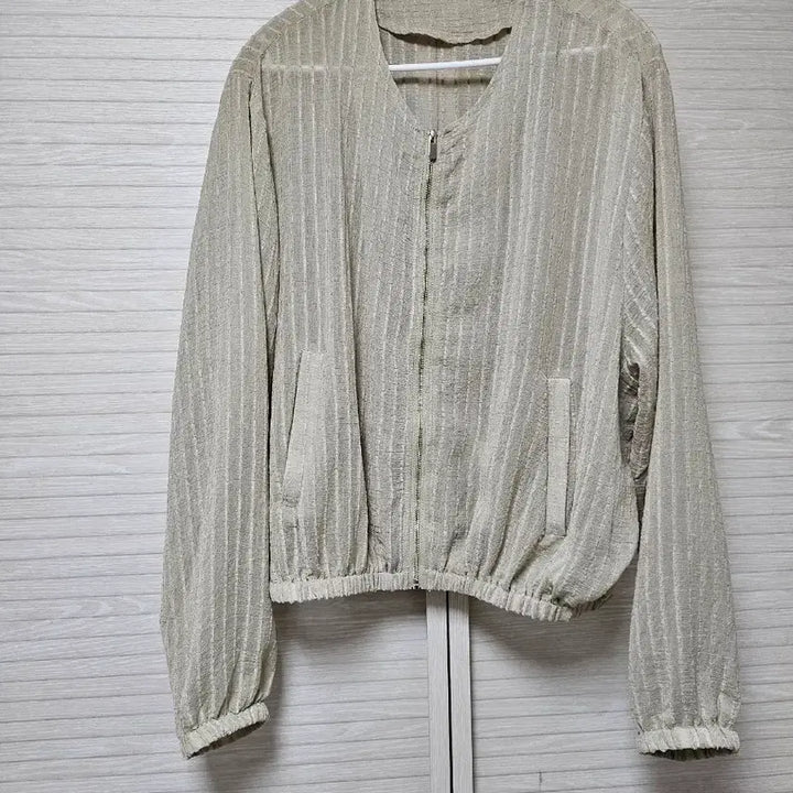 [SOLD OUT] 시스루 스트라이프 점퍼 (새제품