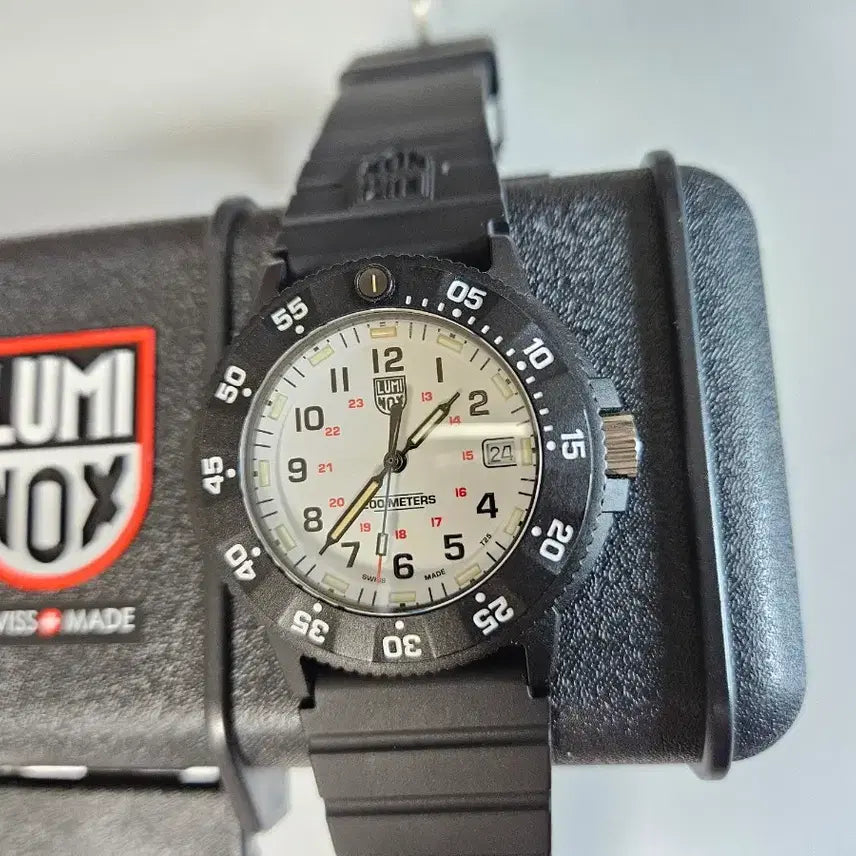 [BUNJANG] Luminox 3007 White Watch / 루미녹스 3007 화이트