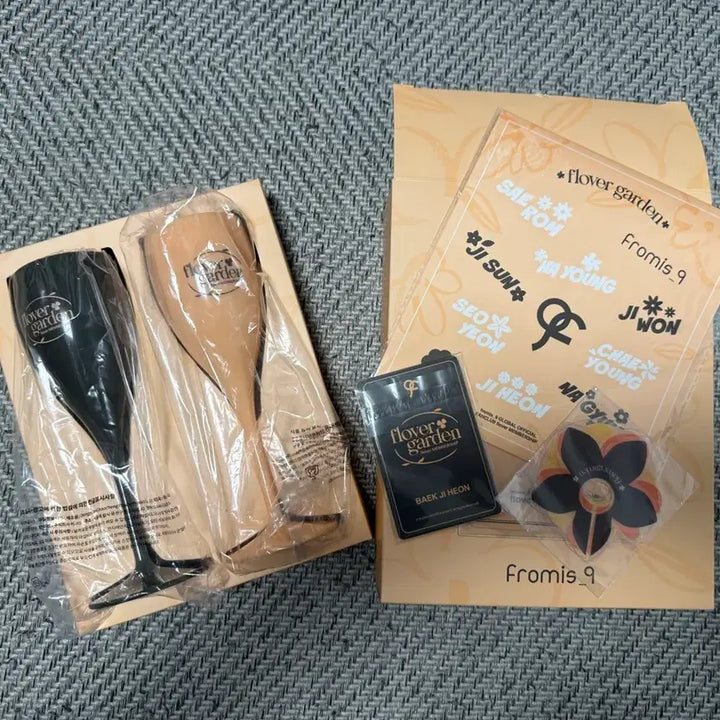 [BUNJANG] fromis_9 Flover Garden Membership Goods Full Set / 프로미스나인 맴버쉽 플로버가든 굿즈 풀세트