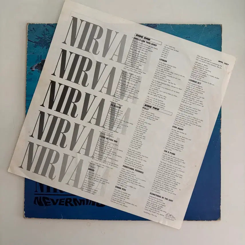 [BUNJANG] Nirvana Nevermind Licensed Early Press LP / [희귀] 너바나 Nevermind 라이센스 초반 LP