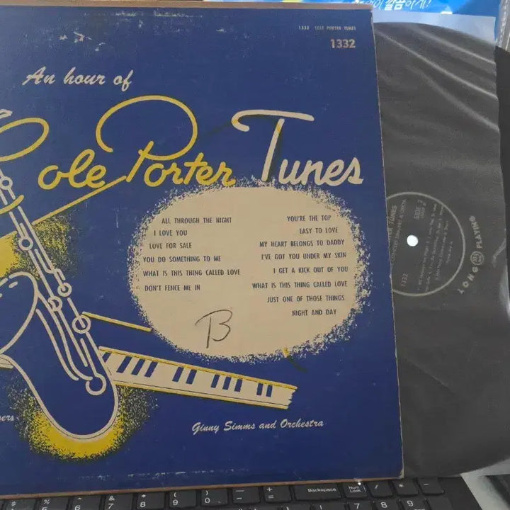 [BUNJANG] Ginny Simms and Orchestra An Hour of Cole Porter Tunes Vintage LP Record / An Hour of Cole Porter Tunes_재즈 LP(US)