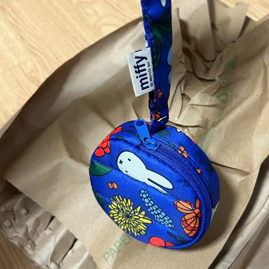 [BUNJANG] Bia More Miffy Round Pouch / 바이아모레 미피 원형 파우치 miffy 새상품