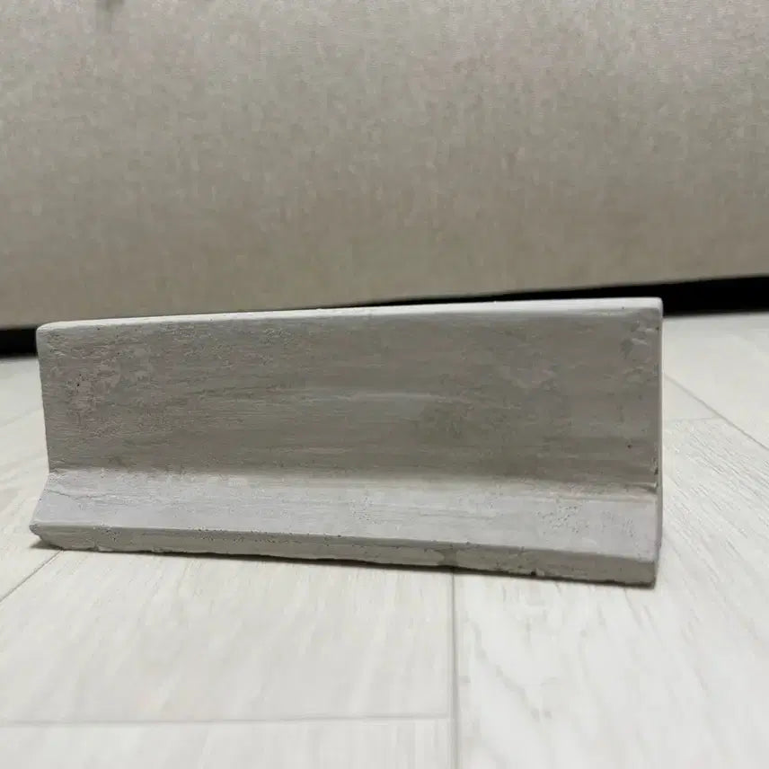 [BUNJANG] Supreme Mini Material Jersey Barrier 1:12 Scale / 슈프림 미니 머티리얼 저지 배리어