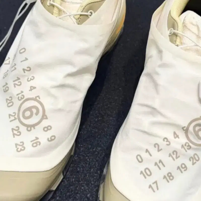 [BUNJANG] MM6 Maison Margiela x Salomon Crossdust Sneakers / MM6 메종 마르지엘라X살로몬 크로스더스트 스니커즈 슈즈