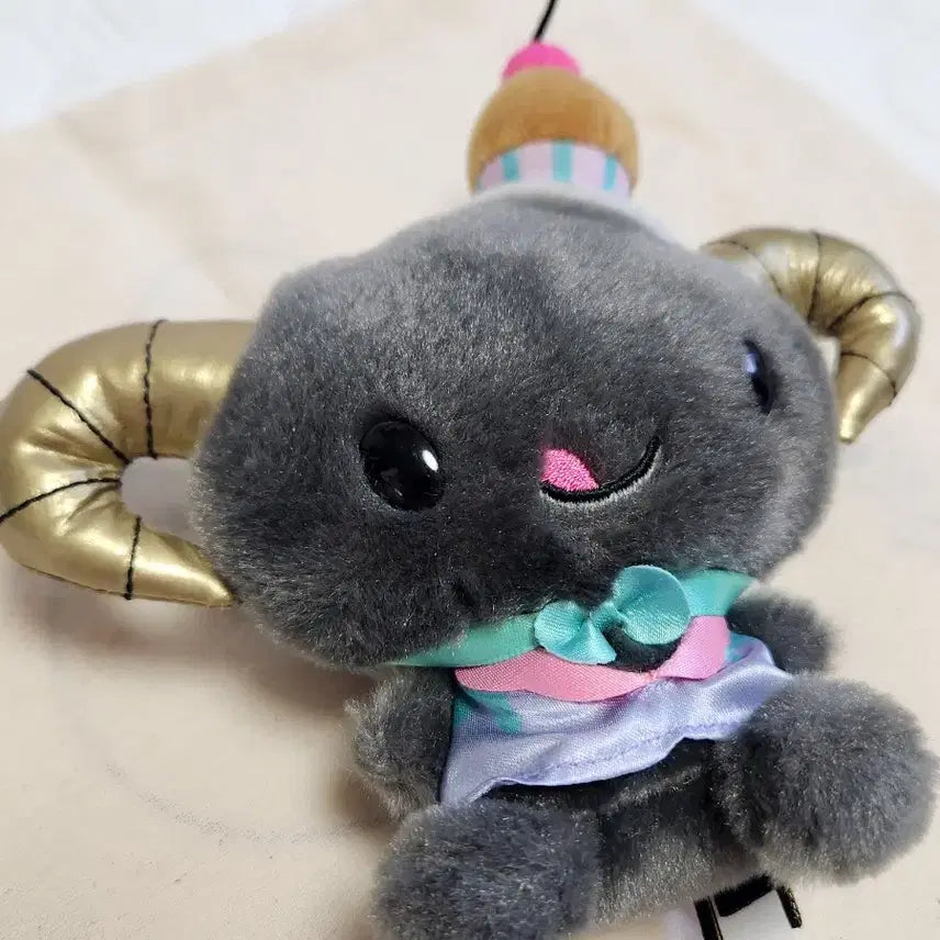 [BUNJANG] Sanrio Roromanic Mascot Plush / 산리오 롤로매닉 마스코트 인형