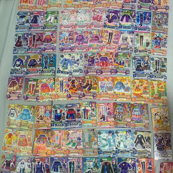 [BUNJANG] Aikatsu! Cards 172-Piece Bundle / 급전!!! ) 아이엠스타 아이카츠 카드 172장 일괄 양도!