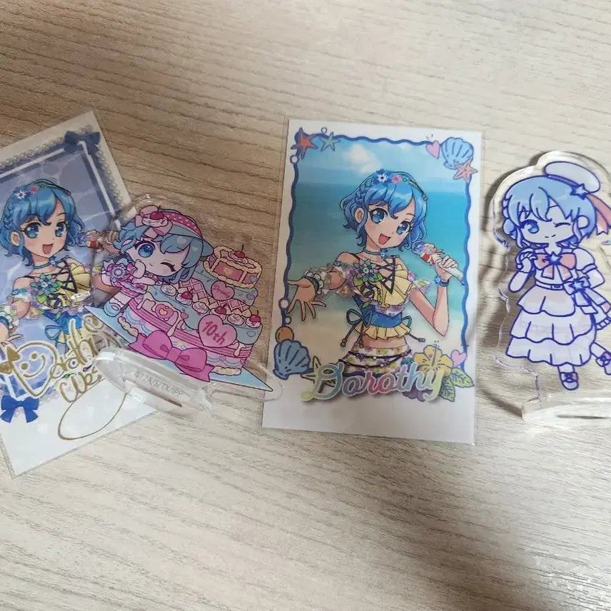 [BUNJANG] Pripara Dorothy EEO Acrylic Stand &amp; Idol Land Photocard Bundle Set / 프리파라 도로시 eeo 아크릴 스탠드, 아이돌랜드 포토카드 일괄 판매