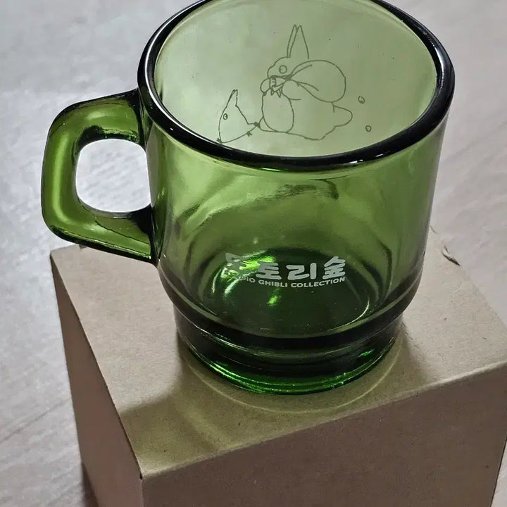[BUNJANG] Studio Ghibli My Neighbor Totoro Acorn Forest Exclusive Mug / (미사용) 지브리 이웃집토토로 도토리숲 특전 컵