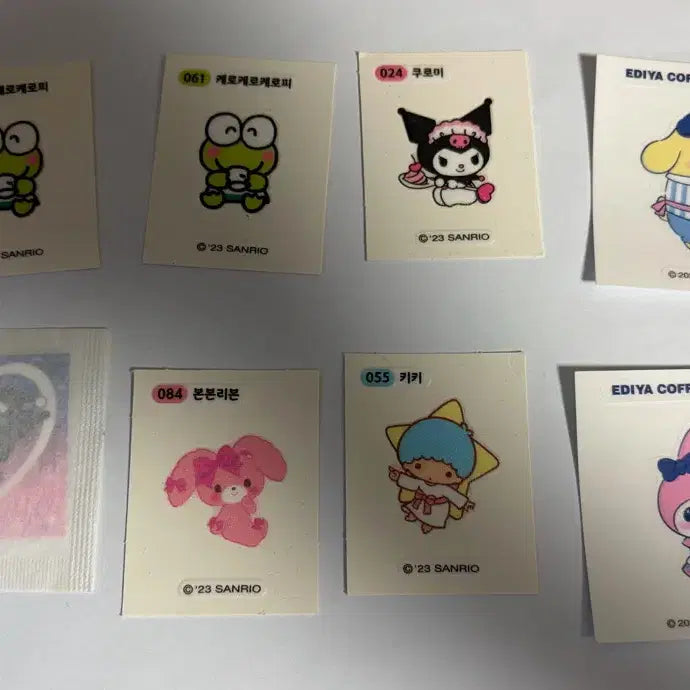 [BUNJANG] Sanrio Sticker Bundle / 산리오 띠부띠부씰 일괄 판매