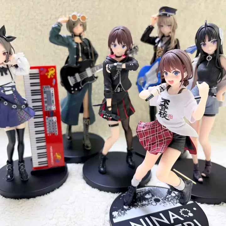 [BUNJANG] X-Stellar &amp; Taito Bocchi the Rock! Figure Set / 택포12.5)엑스텔라, 타이토 걸즈 밴드 크라이 피규어 세트