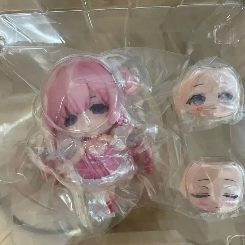 [BUNJANG] Nikke Dorothy Hongryeon Figure Bundle Set / 니케 도로시 홍련 피규어 일괄