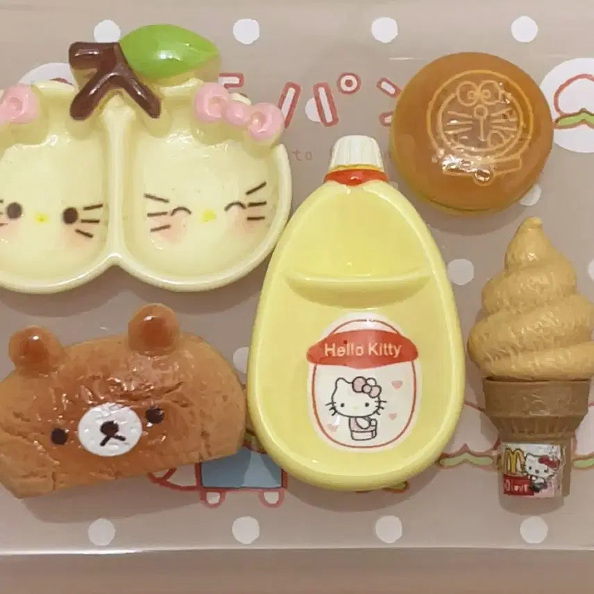 [BUNJANG] Kitty Doraemon Rilakkuma Figure Set / 키티미니어쳐 도라에몽피규어 리락쿠마피규어 키티피규어