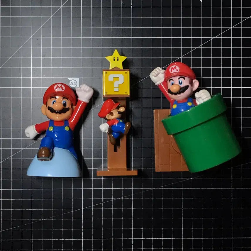 [BUNJANG] Super Mario Happy Meal Set (2013-2016) Bundle Set / 2013-16 슈퍼마리오 해피밀 3종 일괄판매