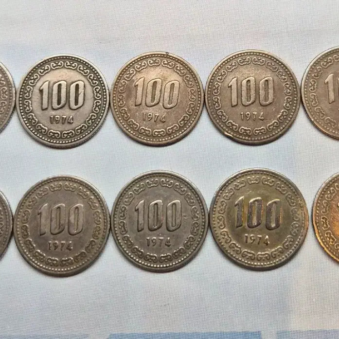 [BUNJANG] 1974 100 Won Coin Bundle Set (10 pcs) / 1974년 100원 동전 10개 일괄
