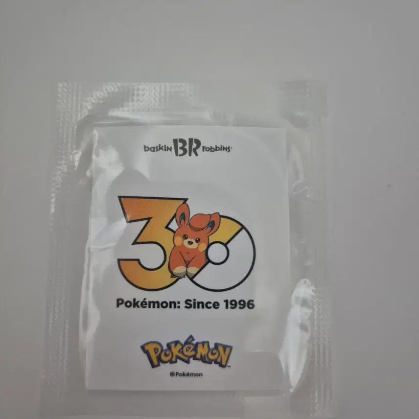 [BUNJANG] Baskin Robbins Pokemon 30th Anniversary Special Sticker (Bamo) / 배스킨라빈스 포켓몬 30주년 띠부씰 (빠모)