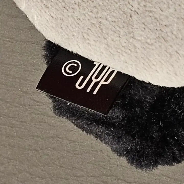 [BUNJANG] Stray Kids Bang Chan Wolfchan Japan Official Eye Mask / 스트레이키즈 스키즈 스키주 방찬 울프찬 일본 공식 굿즈 안대 아이 마스크