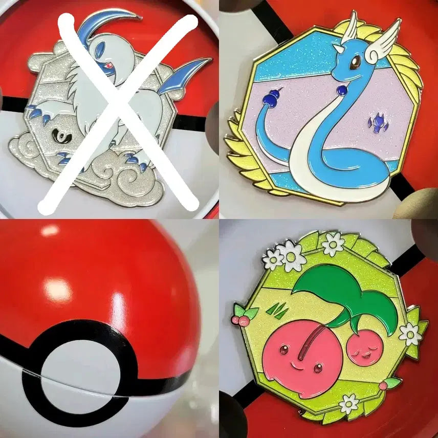 [BUNJANG] Pokemon Forest Limited Edition Metal Badge Set 2 with Monster Ball Tin Case / 포켓몬30주년한정 100메탈뱃지 라프라스+체리버 반짝이 (한국한정)