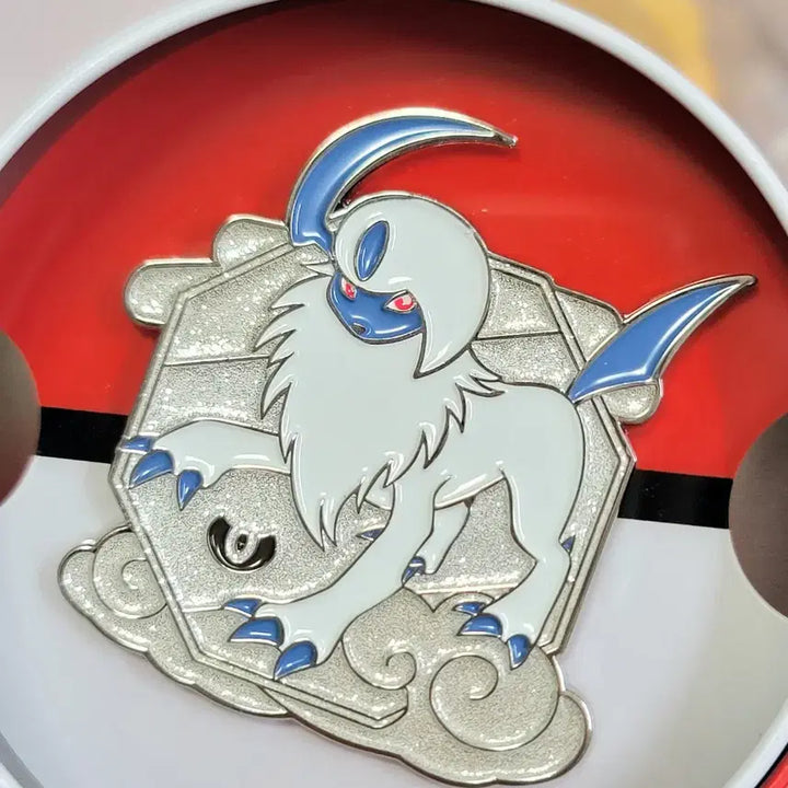 [BUNJANG] Pokemon Forest Limited Edition Metal Badge Set 2 with Monster Ball Tin Case / 포켓몬30주년한정 100메탈뱃지 라프라스+체리버 반짝이 (한국한정)